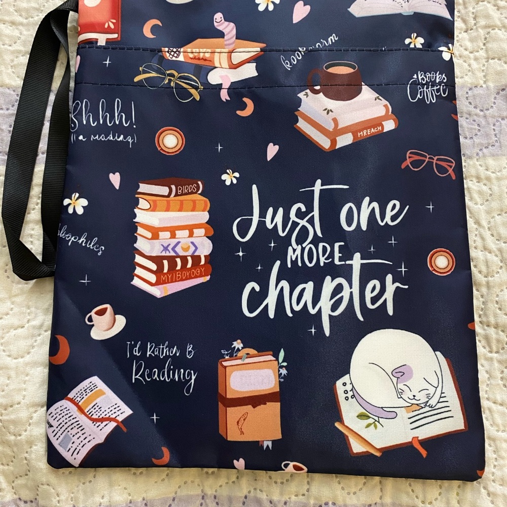 Book Lover's Navy Book Sleeve/Kozy